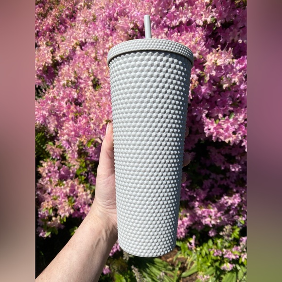 Starbucks NWT LATAM Matte Grey 24oz Studded Tumbler - Picture 2 of 8